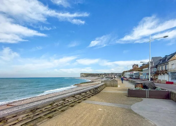 Gorgeous In Hébergement de vacances Malleville-les-Gres